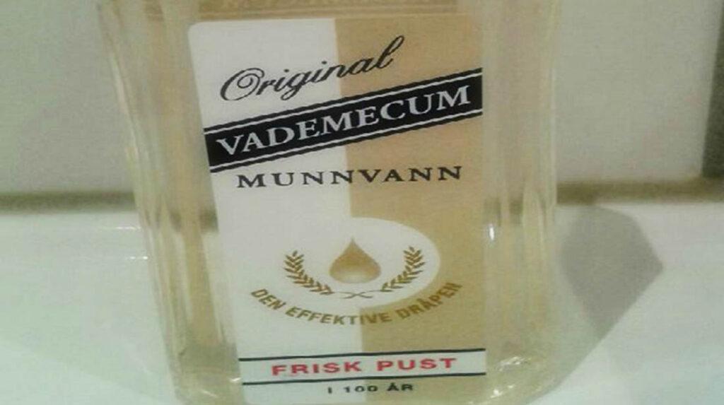 vademecum munnskyllevann har vært med oss i en mannsalder.
