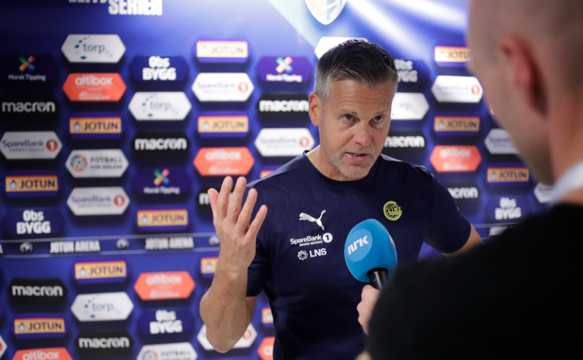 Sandefjord 20240713. Bodø/Glimts trener Kjetil Knutsen i mixed zone etter eliteseriekampen i fotball mellom Sandefjord og Bodø/Glimt på Jotun Arena. (Kampen endte 2-1