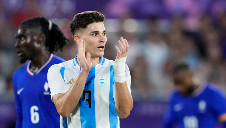 Argentina's Julian Alvarez reacts during a quarter final soccer match between France and Argentina, at Bordeaux Stadium, during the 2024 Summer Olympics, Friday, Aug. 2, 2024, in Bordeaux, France