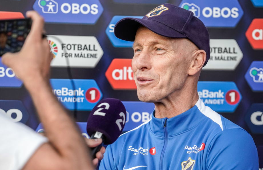 Bekkestua 20240731. Stabæks trener Bob Bradley etter 1. divisjonskampen i fotball mellom Stabæk og Sandnes Ulf på Nadderud stadion på Bekkestua. 