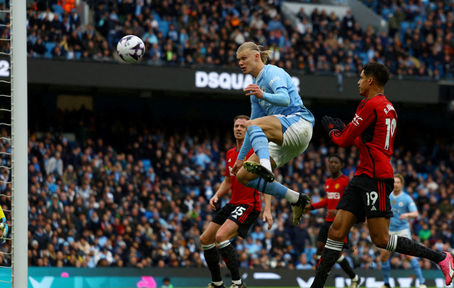 FILE PHOTO: Soccer Football - Premier League - Manchester City v Manchester United - Etihad Stadium, Manchester, Britain - March 3, 2024 Manchester City's Erling Braut Haaland shoots at goal 