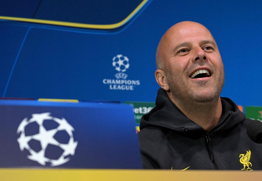 Liverpool's Dutch manager Arne Slot attends a press conference on the eve of the UEFA Champions League football match between AC Milan and Liverpool, at the San Siro stadium in Milan on September 16, 2024.