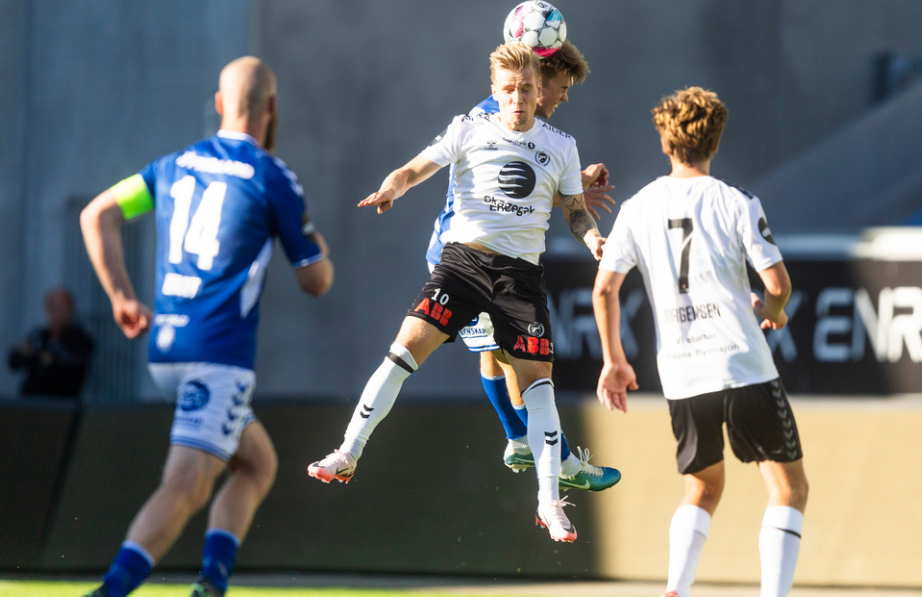 Skien 20240811. Odds Mikael Ingebrigtsen i eliteseriekampen i fotball mellom Odd og Sarpsborg 08 på Skagerak arena.