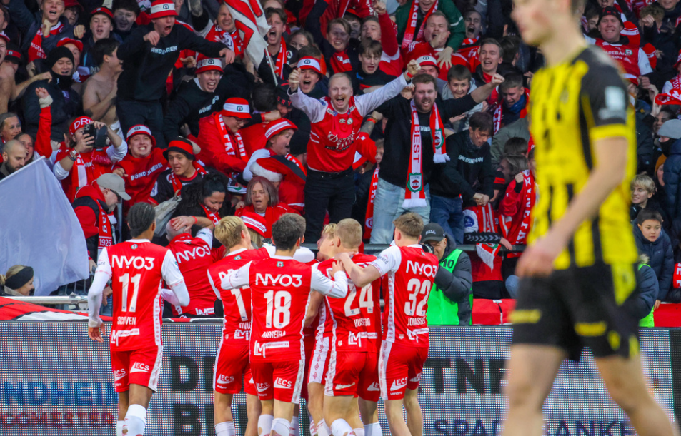 Bryne 20241102. Bryne jubel og opprykk er sikret etter serien i 1.divisjonkampen mellom Bryne og Egersund på Bryne stadion. 