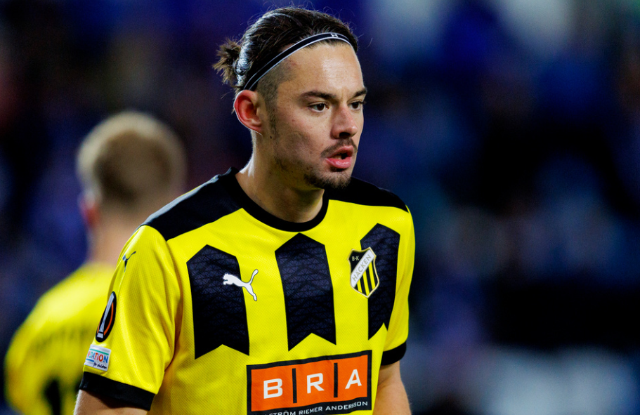 Molde 20231026. Häckens Amor Layouni under Europa League kampen i fotball mellom Molde og BK Häcken på Aker Stadion.