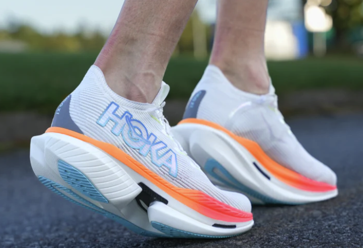 Hoka Cielo X1
