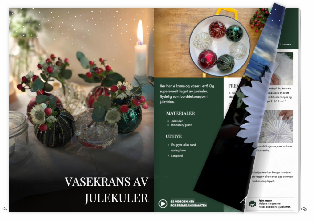 ildet viser en dekorasjon laget av julekuler som fungerer som små vaser. Kulene er fylt med vintergrønt, røde bær og små hvite blomster, og står rundt et tent stearinlys for en varm, julete atmosfære. Teksten "Vasekrans av julekuler" står nederst på siden, og en oppskrift beskriver materialene og hvordan man kan lage en slik vasekrans.