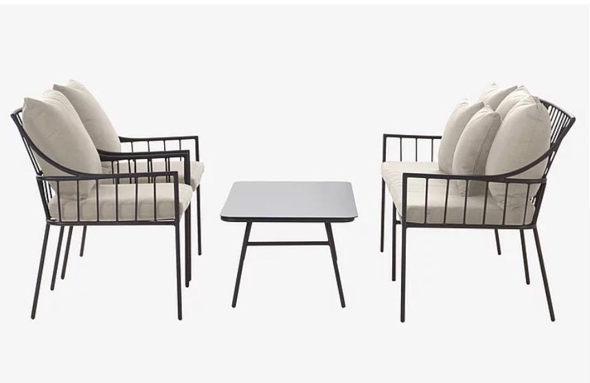 bolonia hagemøbler to stoler sofa og bord