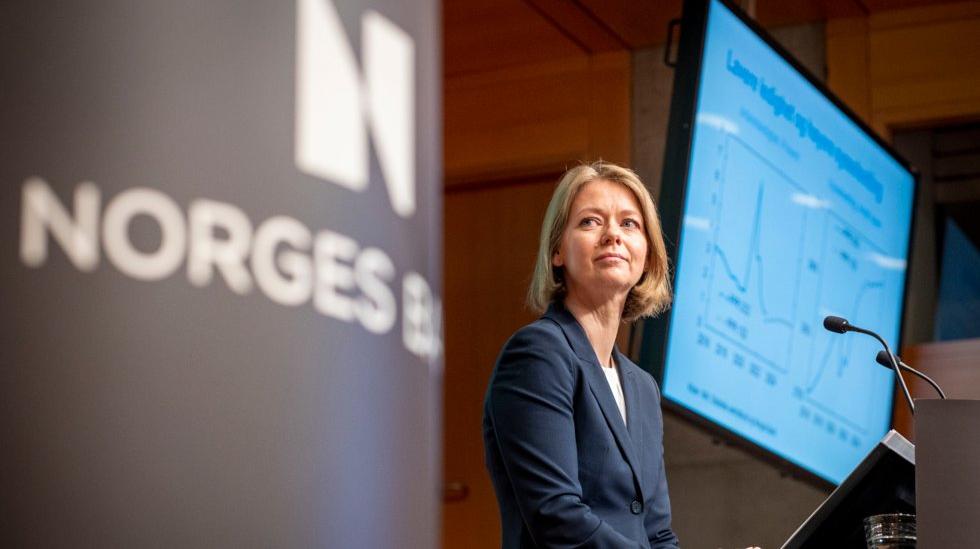 La Banca di Norvegia ha mantenuto il tasso di interesse invariato al 4,5%.