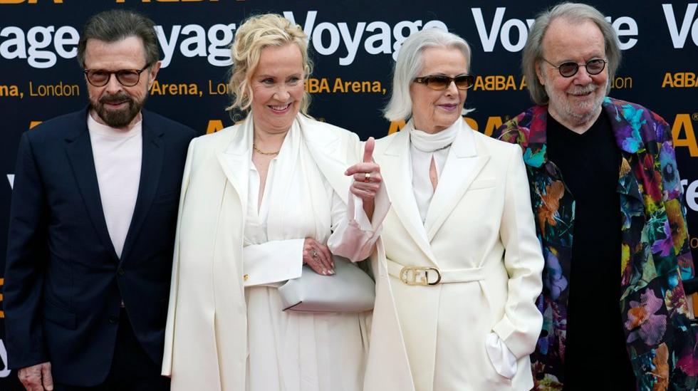 Aujourd’hui, les membres de l’ABBA reçoivent leur titre de chevalier royal