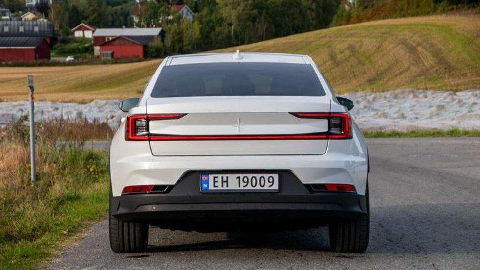 The wide hips and narrow window at the top make the car look solid, especially from the rear.  Photo: Andreas Schell/FinanceAffairs