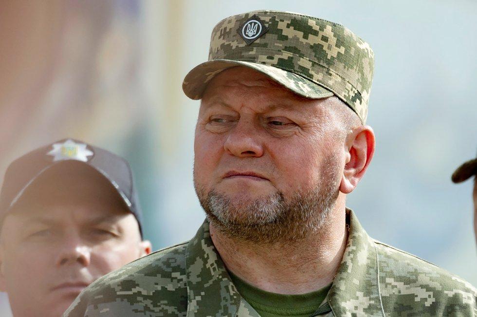 Il ministro della Difesa ucraino Valery Zalozhny aveva precedentemente espresso la sua insoddisfazione nei confronti degli uffici di leva in Ucraina.  Foto: AP/NTB Foto: NTB