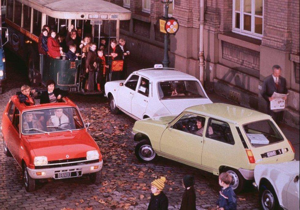 La prima generazione della Renault 5 ha venduto più di 5,5 milioni di copie ed è stata distribuita in cinque continenti dal 1972 al 1985. Renault afferma che esisteva già una versione completamente elettrica nel 1974. Immagine: Renault