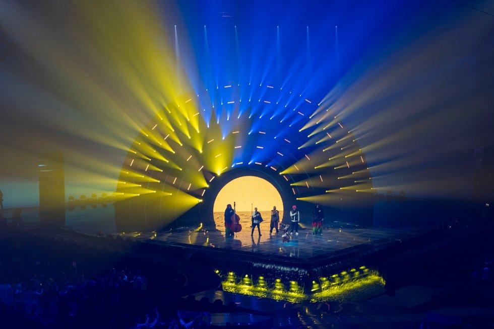 Ukrainian Kalush Orchestra on stage Pala Olimpico in Turin in the final of the Eurovision Song Contest Saturday night.  Photo: Heiko Junge / NTB Photo: Heiko Junge / NTB