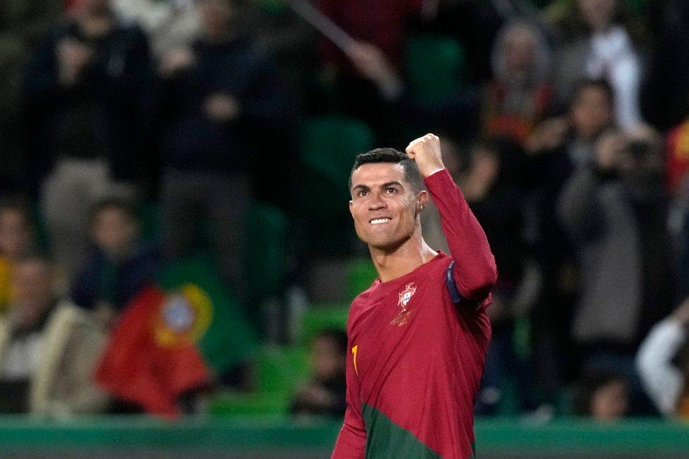 Portugal’s Ronaldo sets world record with impressive double goal performance