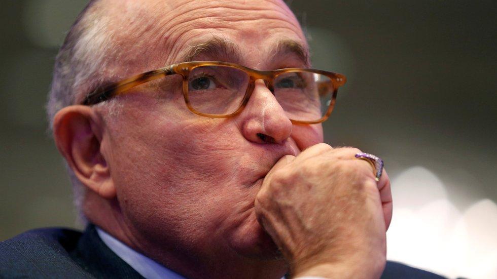 Reuters Trump Benader Neppe Giuliani Abc Nyheter