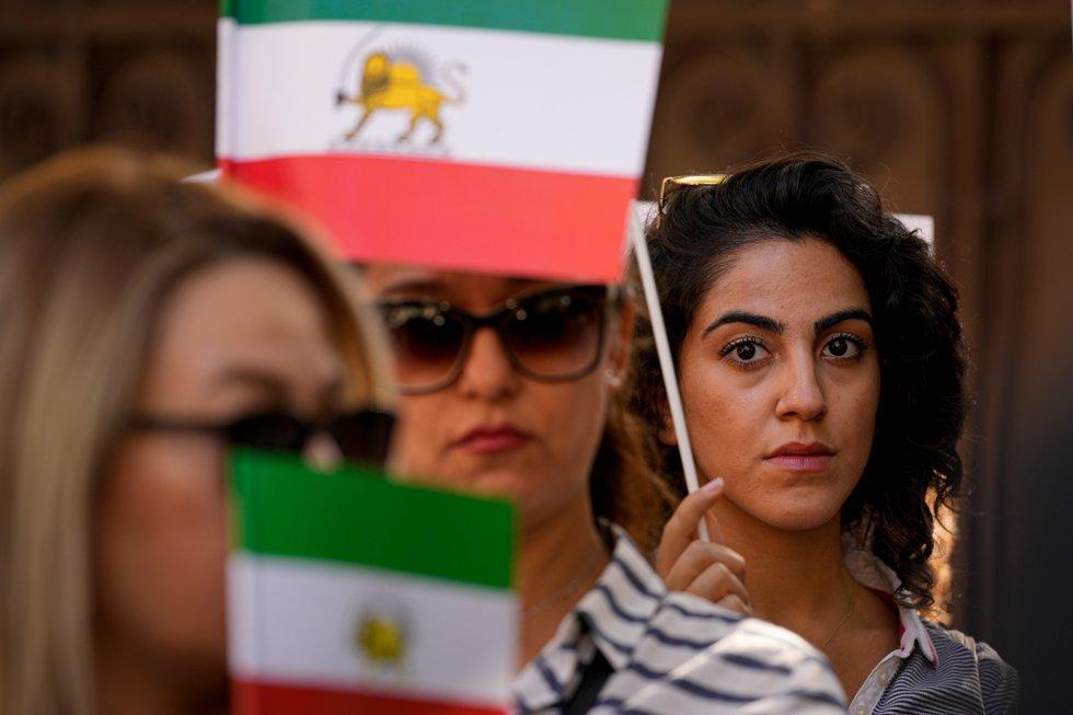 Amnesty: 52 manifestanti sono stati uccisi in Iran