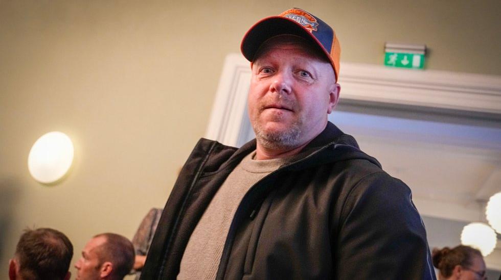 Ehemaliger Dagbladet-Journalist verklagt Viggo Kristiansen vor Gericht – er fordert vier Millionen NOK