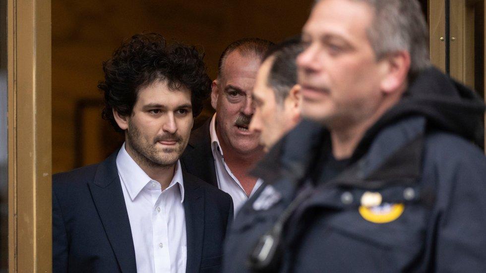 Cryptocurrency king Bankman-Fried has been released on $1 billion bail